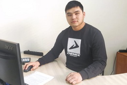 Балгабаев Данияр — Менеджер по продажам